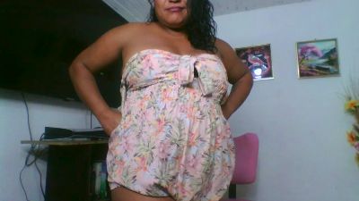 bellarenata live cam on Cam4