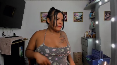 bellarenata live cam on Cam4