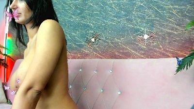belle_emanuelle live cam on Cam4