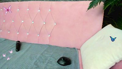 belle_emanuelle live cam on Cam4