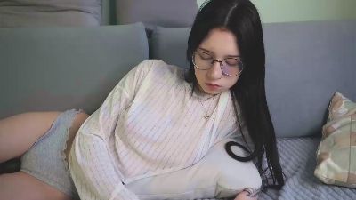 belle_phine live cam on Cam4