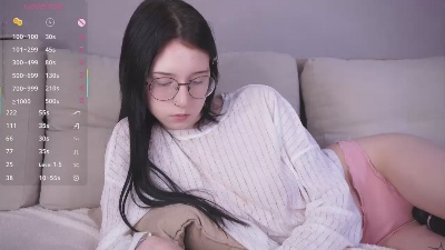 belle_phine live cam on Cam4