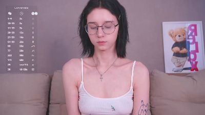 belle_phine live cam on Cam4
