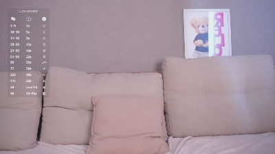 belle_phine live cam on Cam4