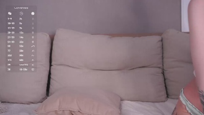 belle_phine live cam on Cam4