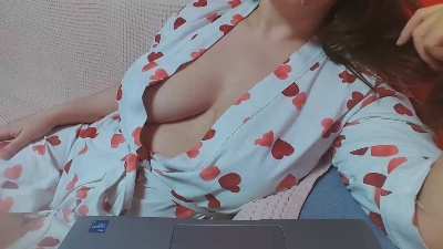 belllabruna live cam on Cam4