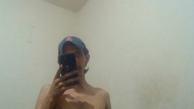 bemyslut7 live cam on Cam4