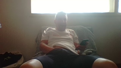 benchmt live cam on Cam4
