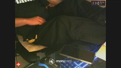 benenzo live cam on Cam4