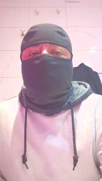 benja392 live cam on Cam4