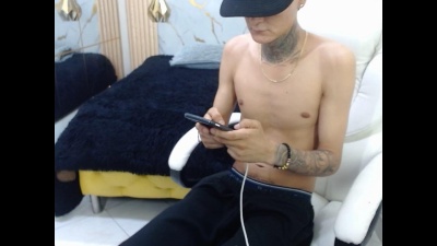 benjamin_anthon live cam on Cam4