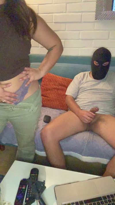 bennykatabooty1 live cam on Cam4