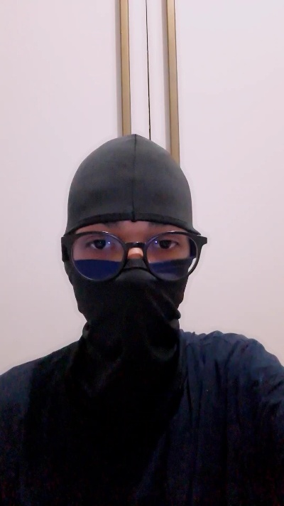berdo001 live cam on Cam4