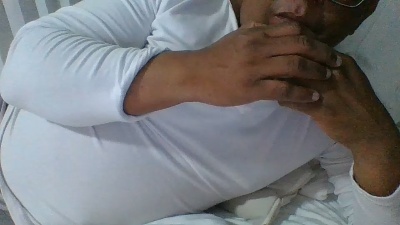 bergun4 live cam on Cam4