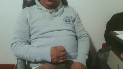 bergun4 live cam on Cam4