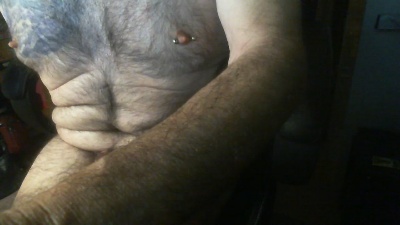 berrichon57 live cam on Cam4