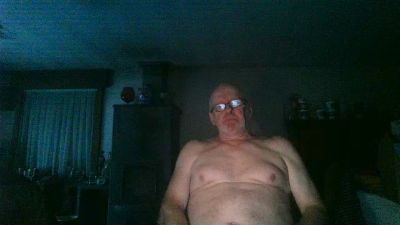 bertels live cam on Cam4