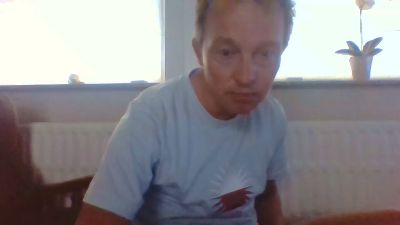 bertolini83 live cam on Cam4