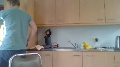 bertolini83 live cam on Cam4