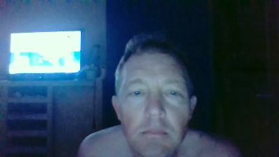 bertolini83 live cam on Cam4