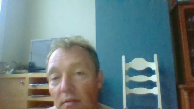 bertolini83 live cam on Cam4