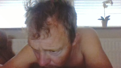 bertolini83 live cam on Cam4