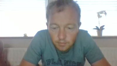 bertolini83 live cam on Cam4