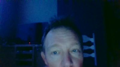 bertolini83 live cam on Cam4
