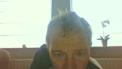 bertolini83 live cam on Cam4