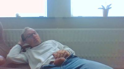 bertolini83 live cam on Cam4