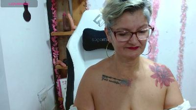 bety_cum2 live cam on Cam4