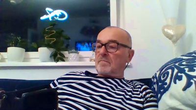 bibio353 live cam on Cam4