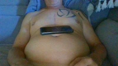 biboxer81 live cam on Cam4