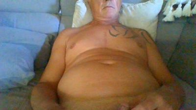 biboxer81 live cam on Cam4