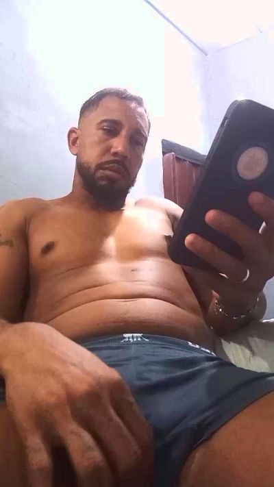 big_from_angola live cam on Cam4