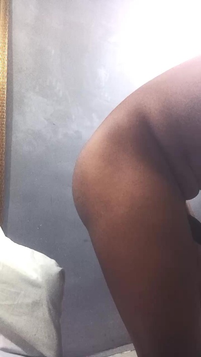 big_from_angola live cam on Cam4