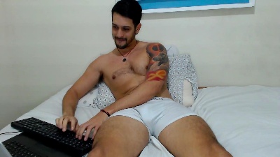 bigale24 live cam on Cam4