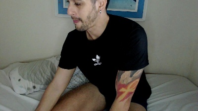 bigale24 live cam on Cam4