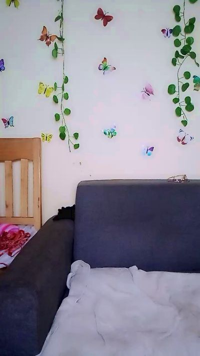 bigass004 live cam on Cam4