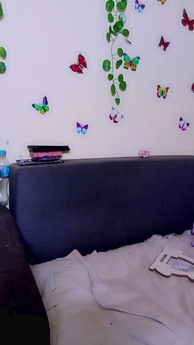 bigass004 live cam on Cam4