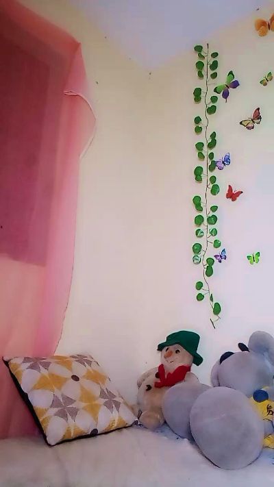 bigass004 live cam on Cam4
