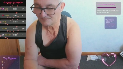 bigballnz live cam on Cam4