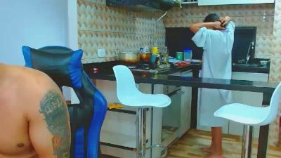 bigboss775 live cam on Cam4