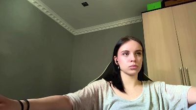 bigbuuubis live cam on Cam4