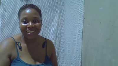 bigclit_mom live cam on Cam4