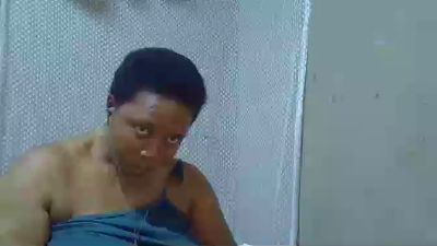 bigclit_mom live cam on Cam4