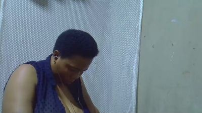 bigclit_mom live cam on Cam4