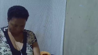 bigclit_mom live cam on Cam4