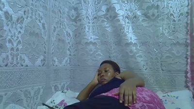 bigclit_mom live cam on Cam4