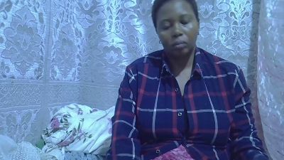 bigclit_mom live cam on Cam4
